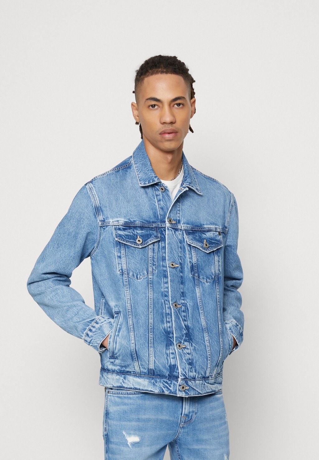 

Джинсовая куртка Pepe Jeans