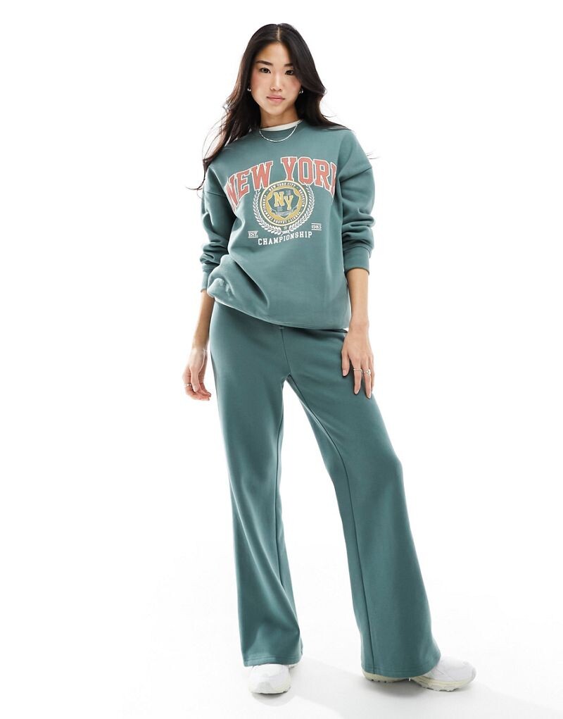 

Широкие спортивные брюки Miss Selfridge