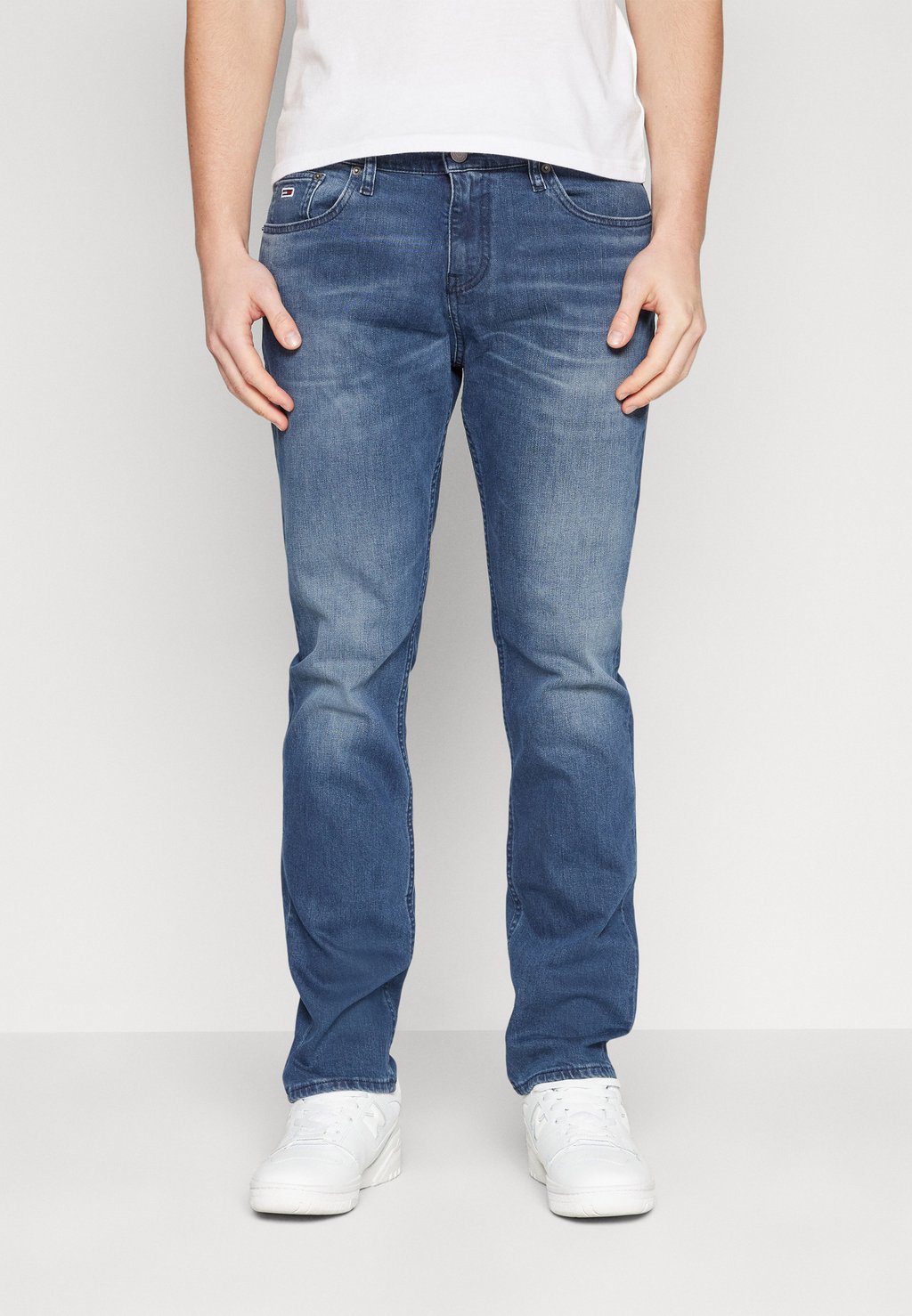 Джинсы свободного кроя RYAN Tommy Jeans, цвет denim dark джинсы свободного кроя tommy jeans curve mom цвет denim dark
