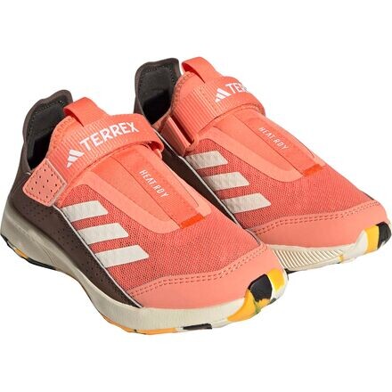 

Кроссовки-слипоны Voyager 21 — для маленьких детей Adidas, цвет Coral Fusion/Wonder White/Impact Orange