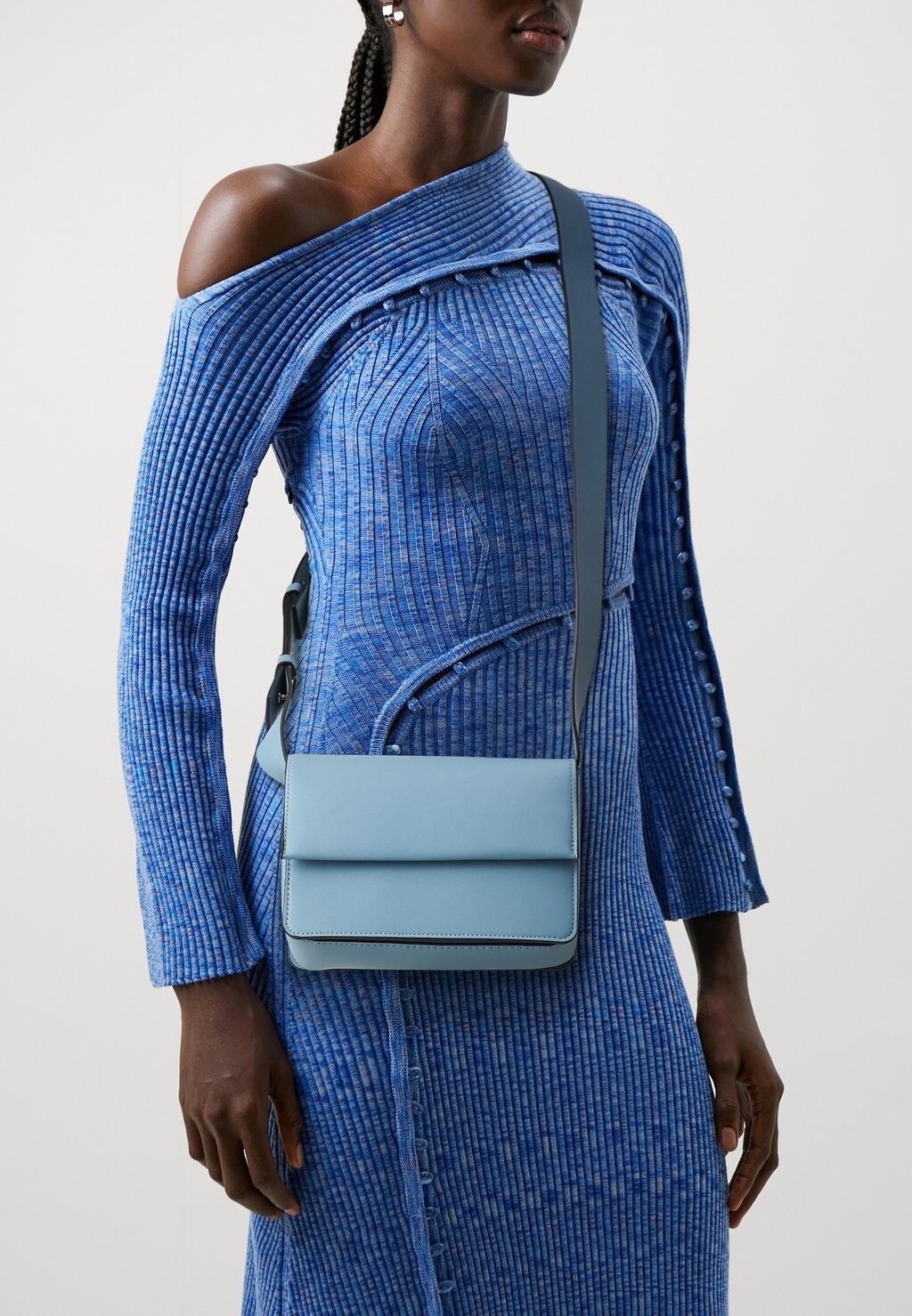 

Сумка через плечо BAG CLEAN LOOK Lindex, цвет light dusty blue