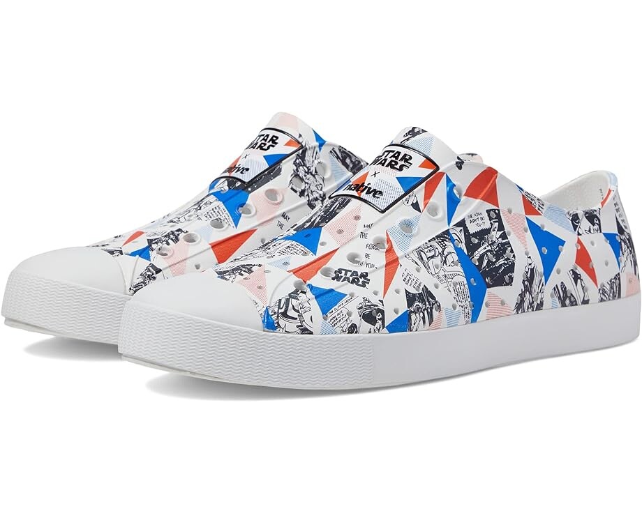 

Кроссовки Native Shoes Jefferson Star Wars Print, цвет Shell White/Shell White/Comic Mosaic All Over Print