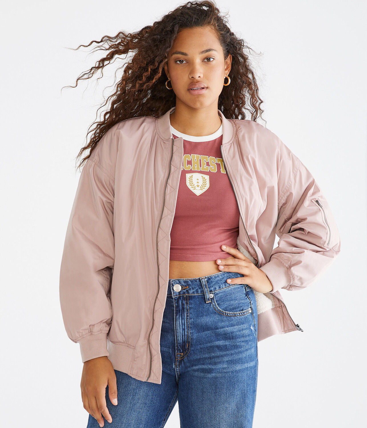 

Объемный бомбер на подкладке из шерпы Aeropostale, бежевый