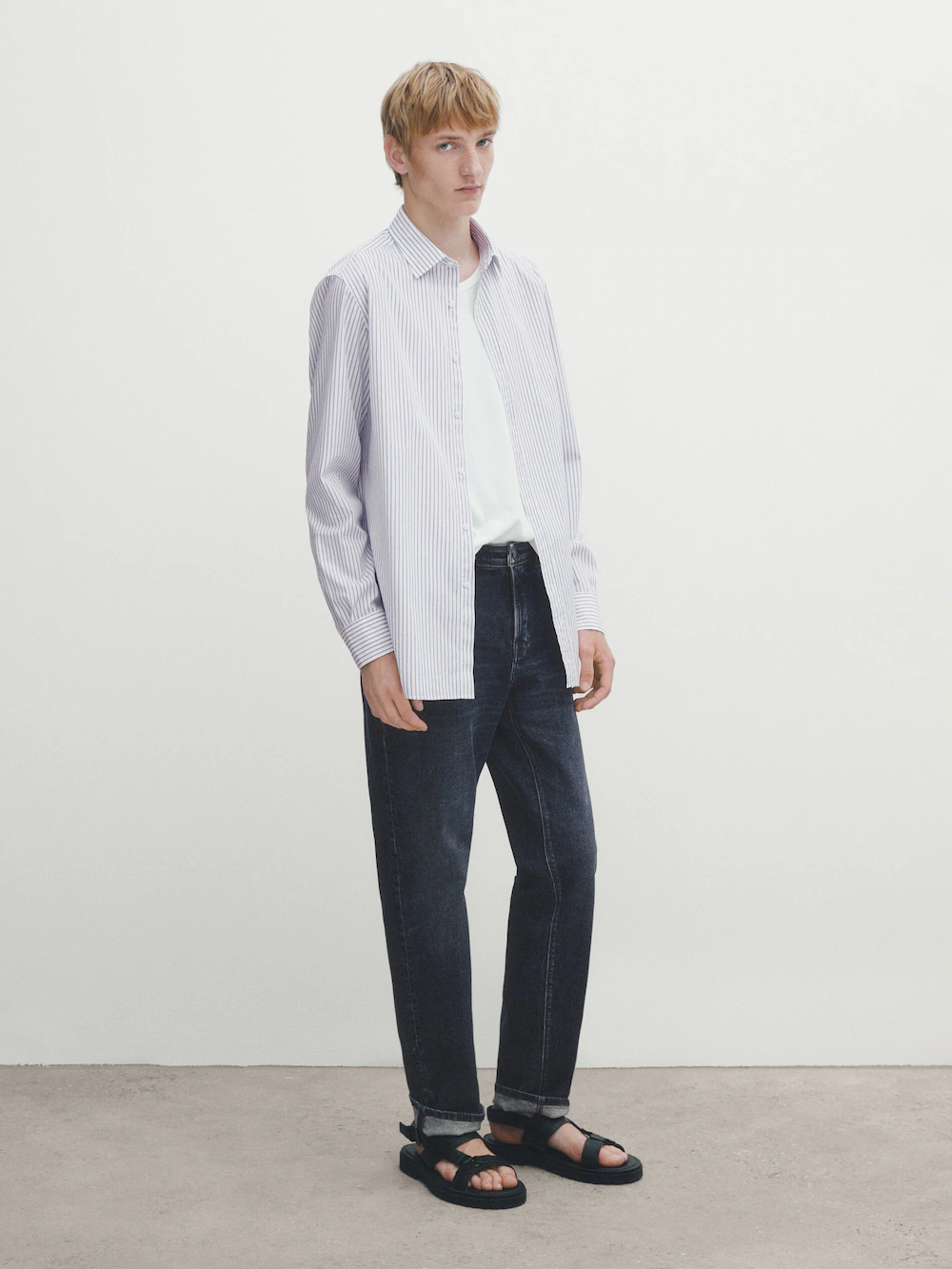 

Рубашка облегающего кроя из хлопка в полоску Massimo Dutti, синий