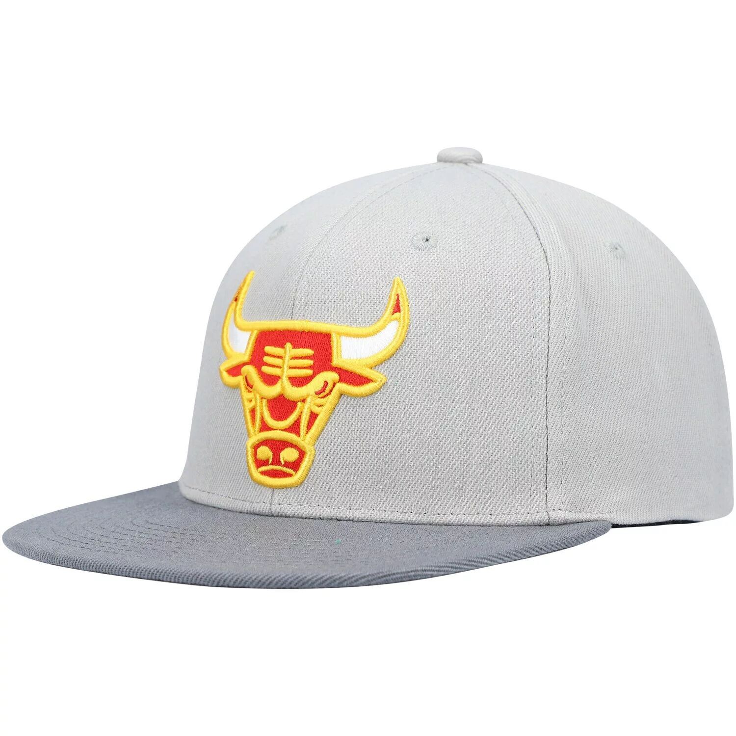 

Мужская кепка Mitchell & Ness Chicago Bulls Cool Grey 3 Snapback