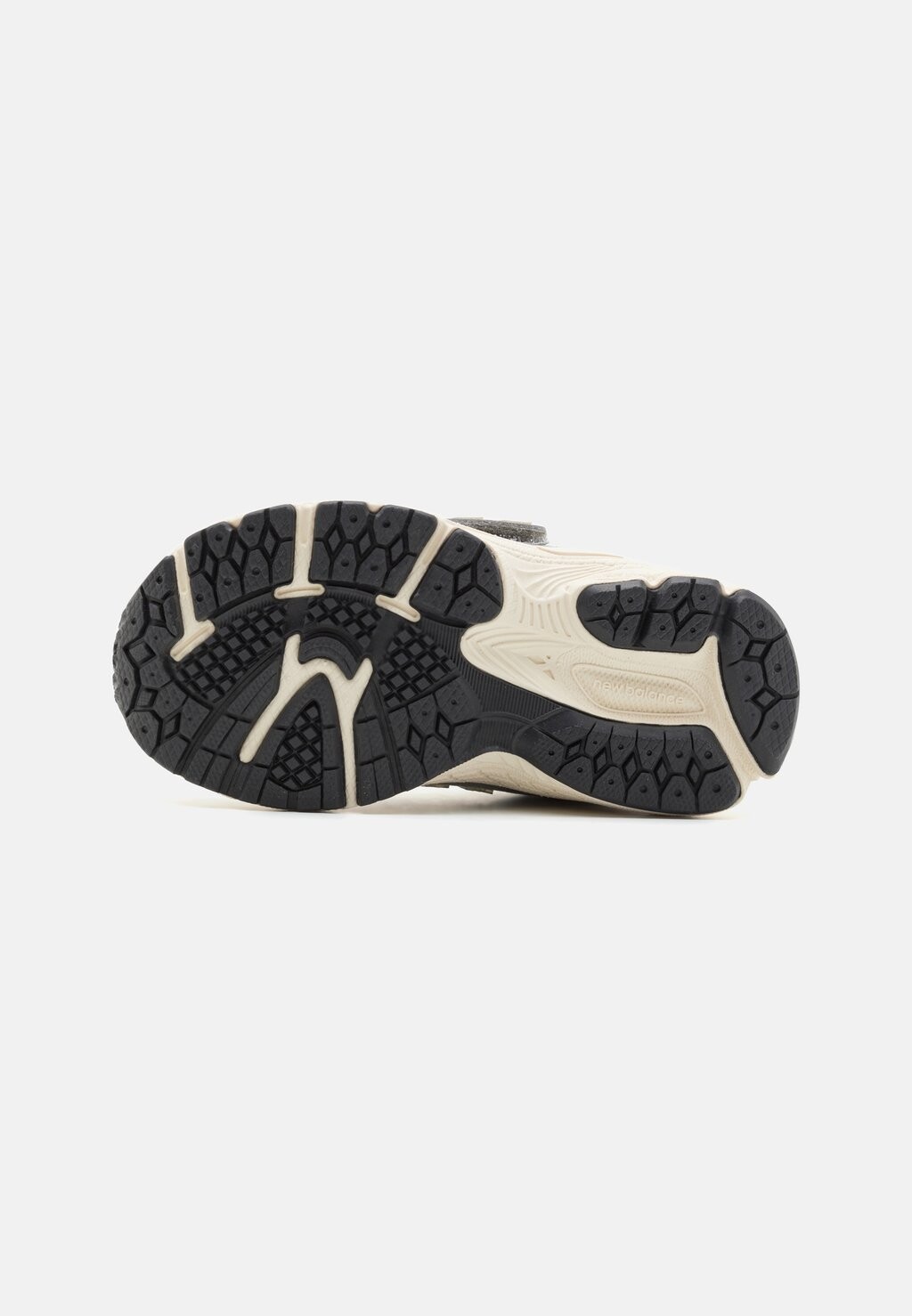 

Кроссовки на шнуровке 1906 UNISEX New Balance, серый