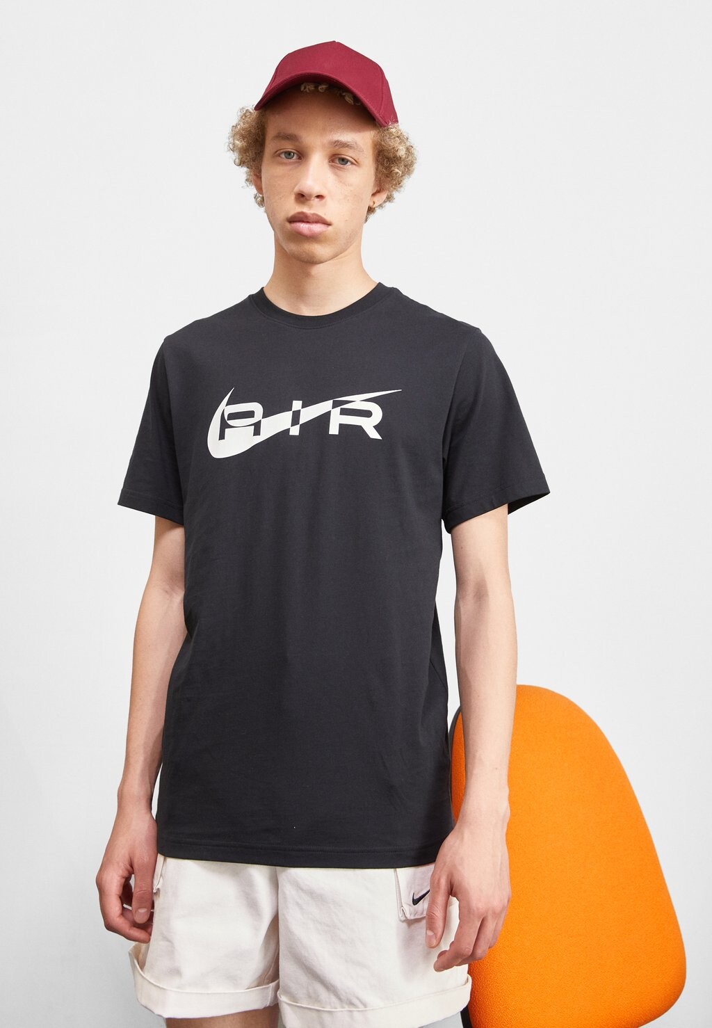 

Футболка с принтом AIR GRAPHIC TEE Nike, черный