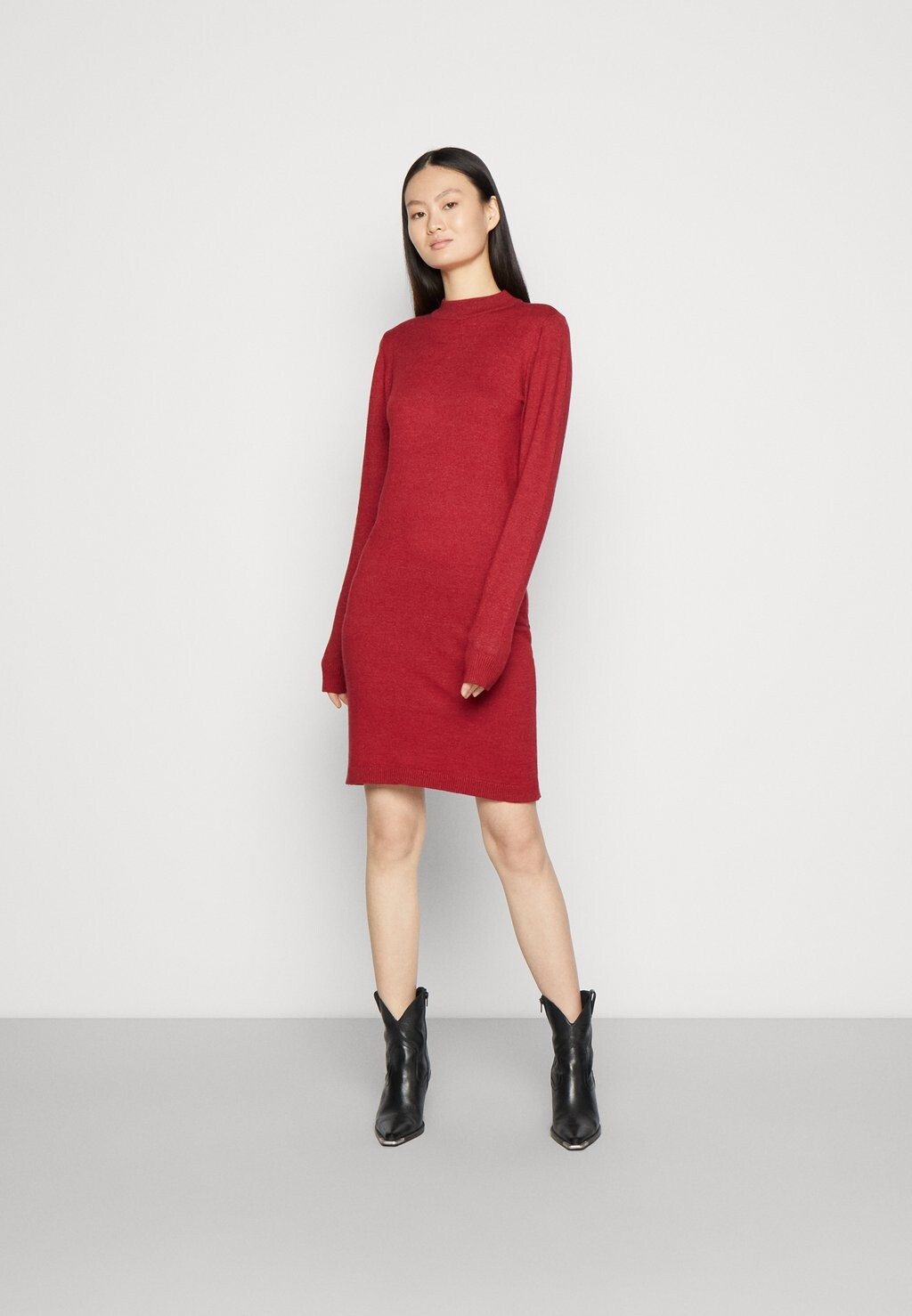 

Свободное платье OBJTHESS DRESS Object, цвет red dahlia