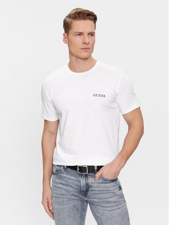 

Футболка стандартного кроя Guess, белый