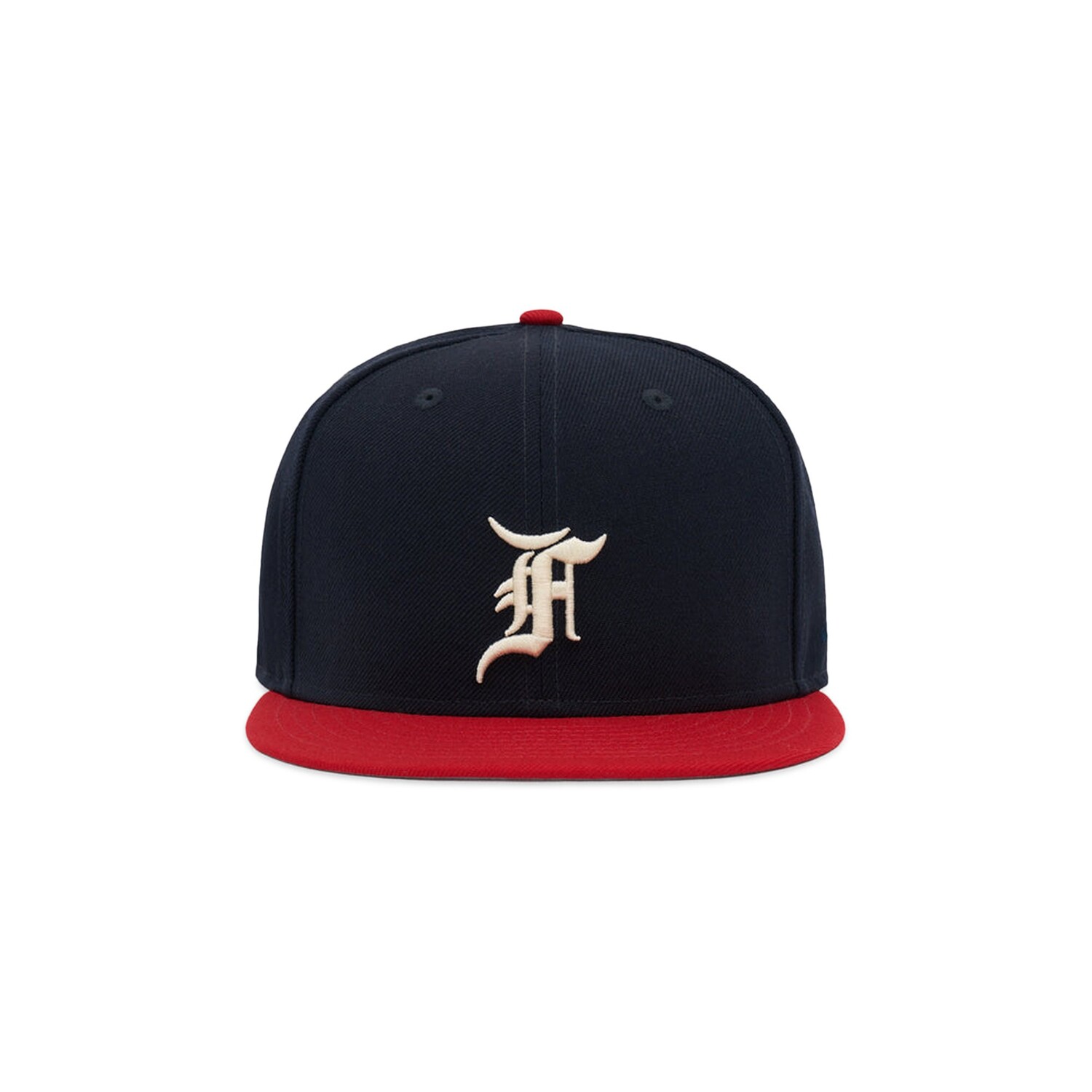 

Fear of God Essentials 59Кепка Fifty Atlanta Braves