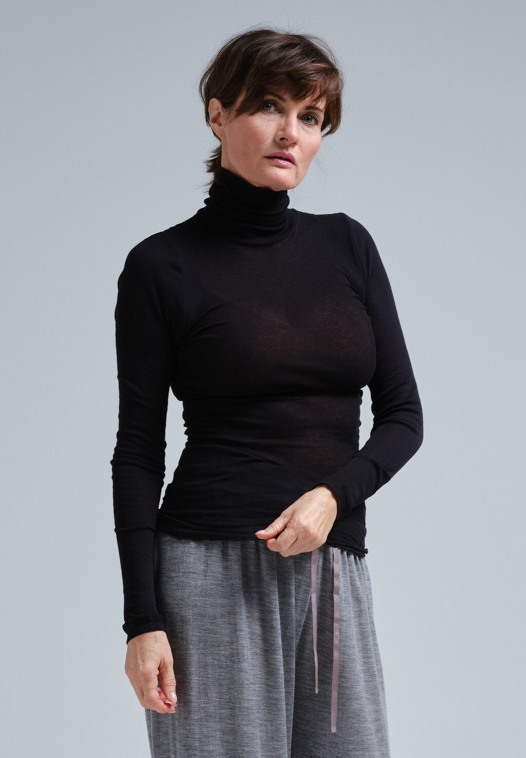 

Топ с длинными рукавами NOUVEAU Seamless Basic, черный