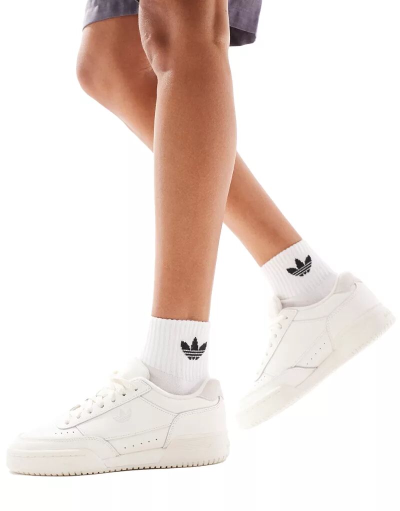 Белоснежные кроссовки adidas Originals Court Super белоснежные текстильные кроссовки overcome