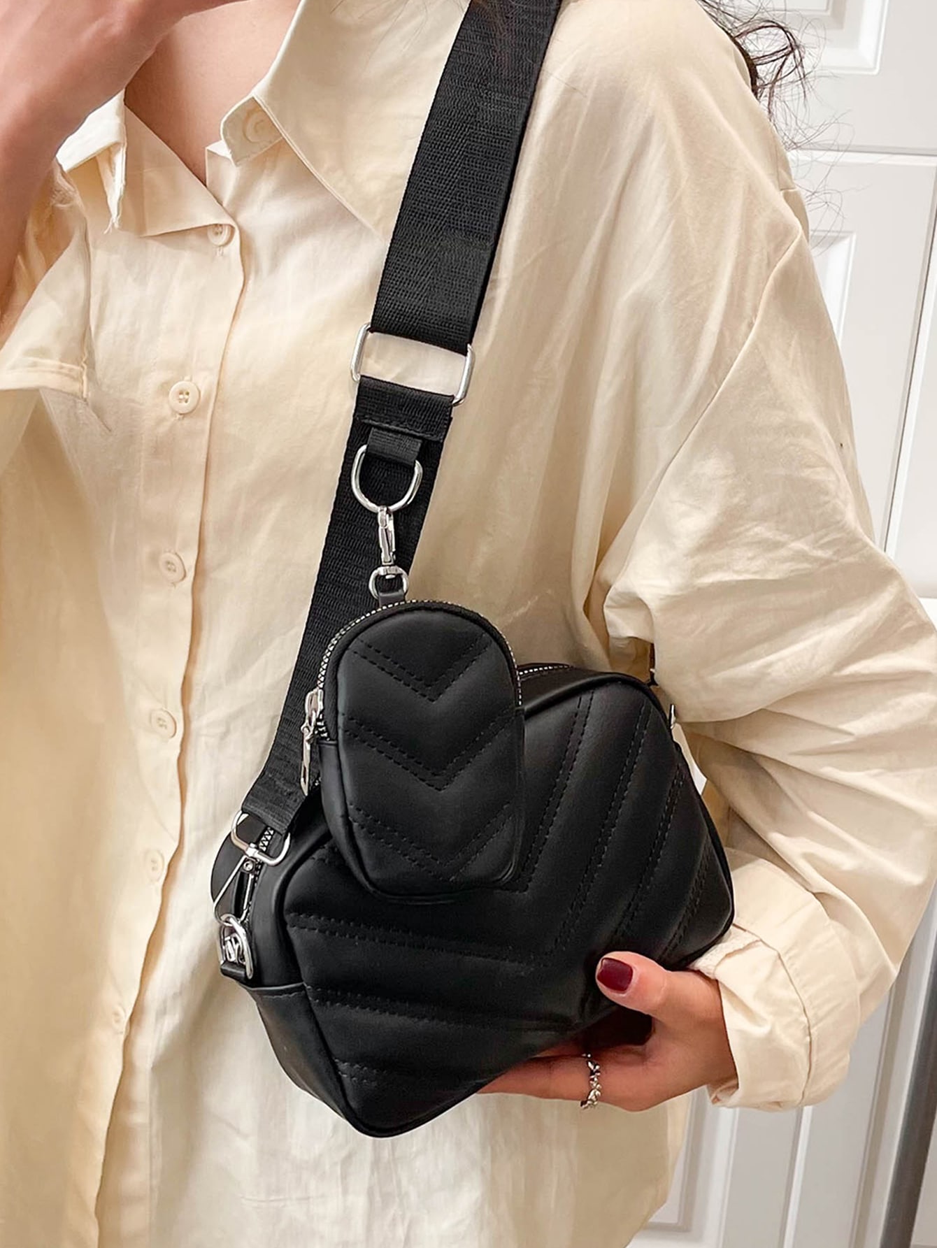 Мини-минималистичная квадратная сумка с сумочкой, черный
