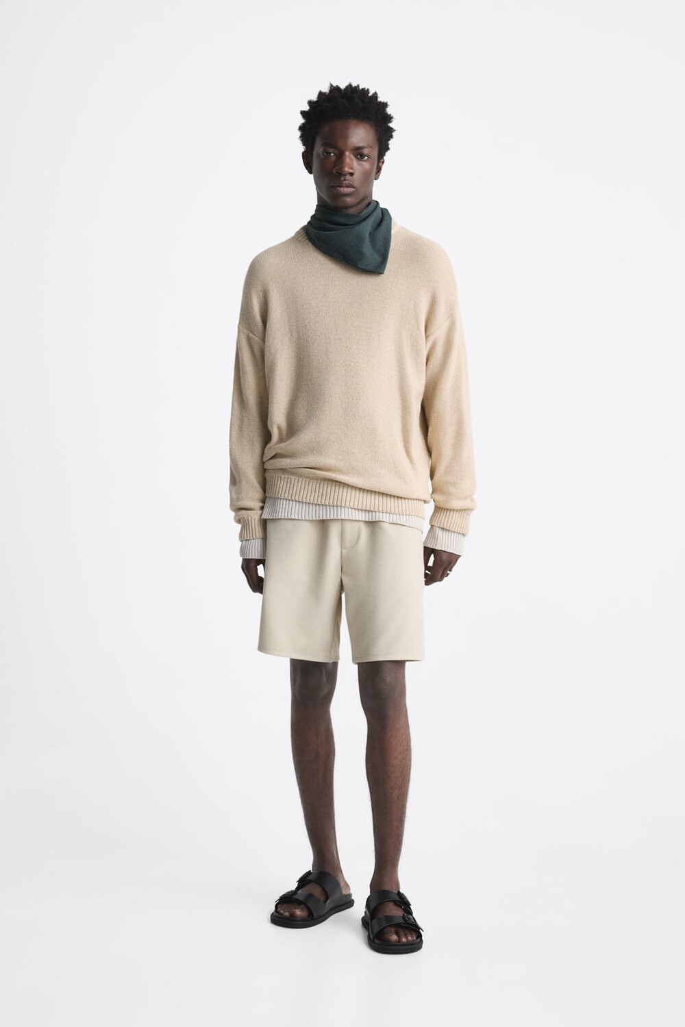 

Комфортные шорты-бермуды ZARA, бежевый