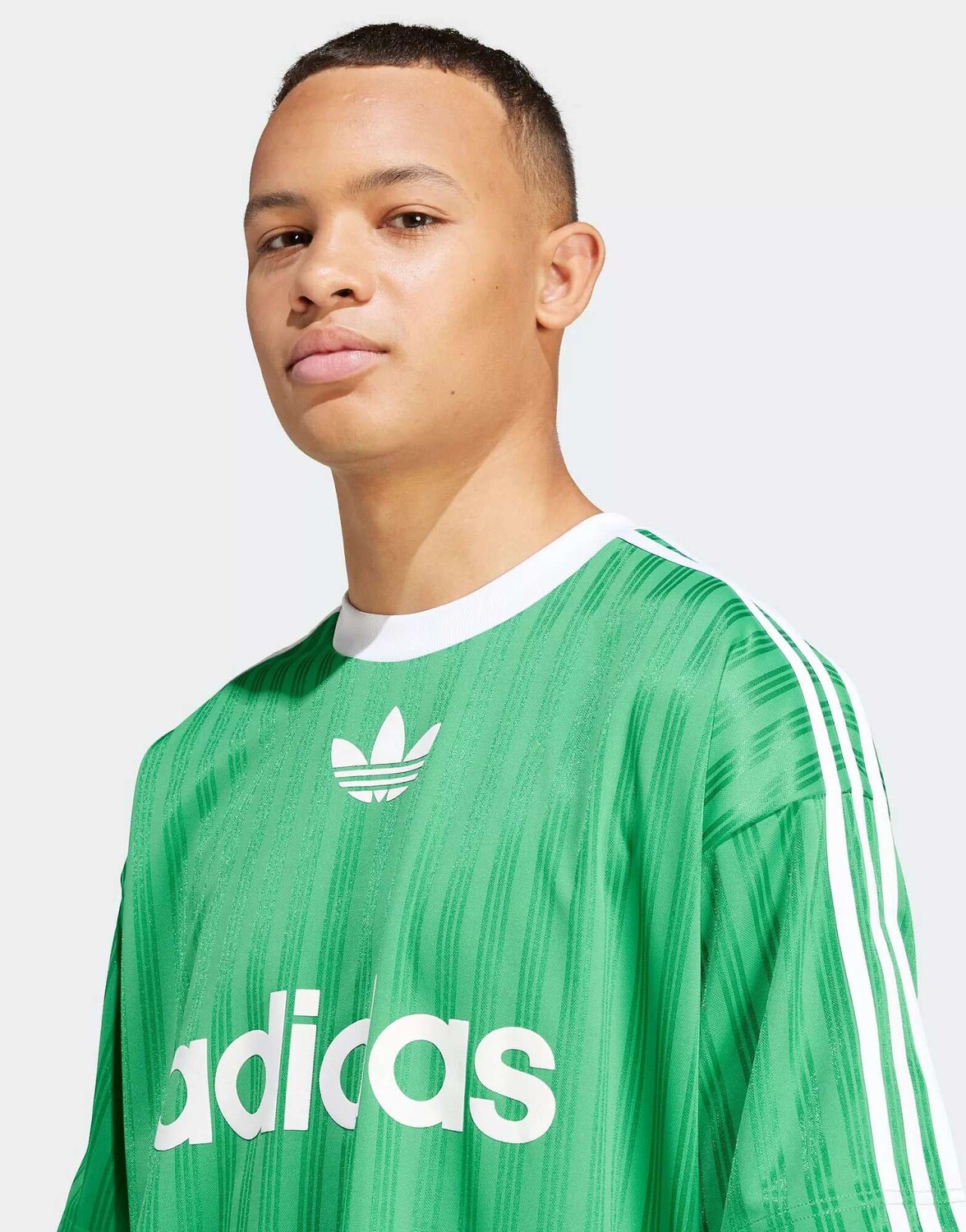 

Футболка adidas Adicolor зеленого цвета adidas Originals, Зеленый