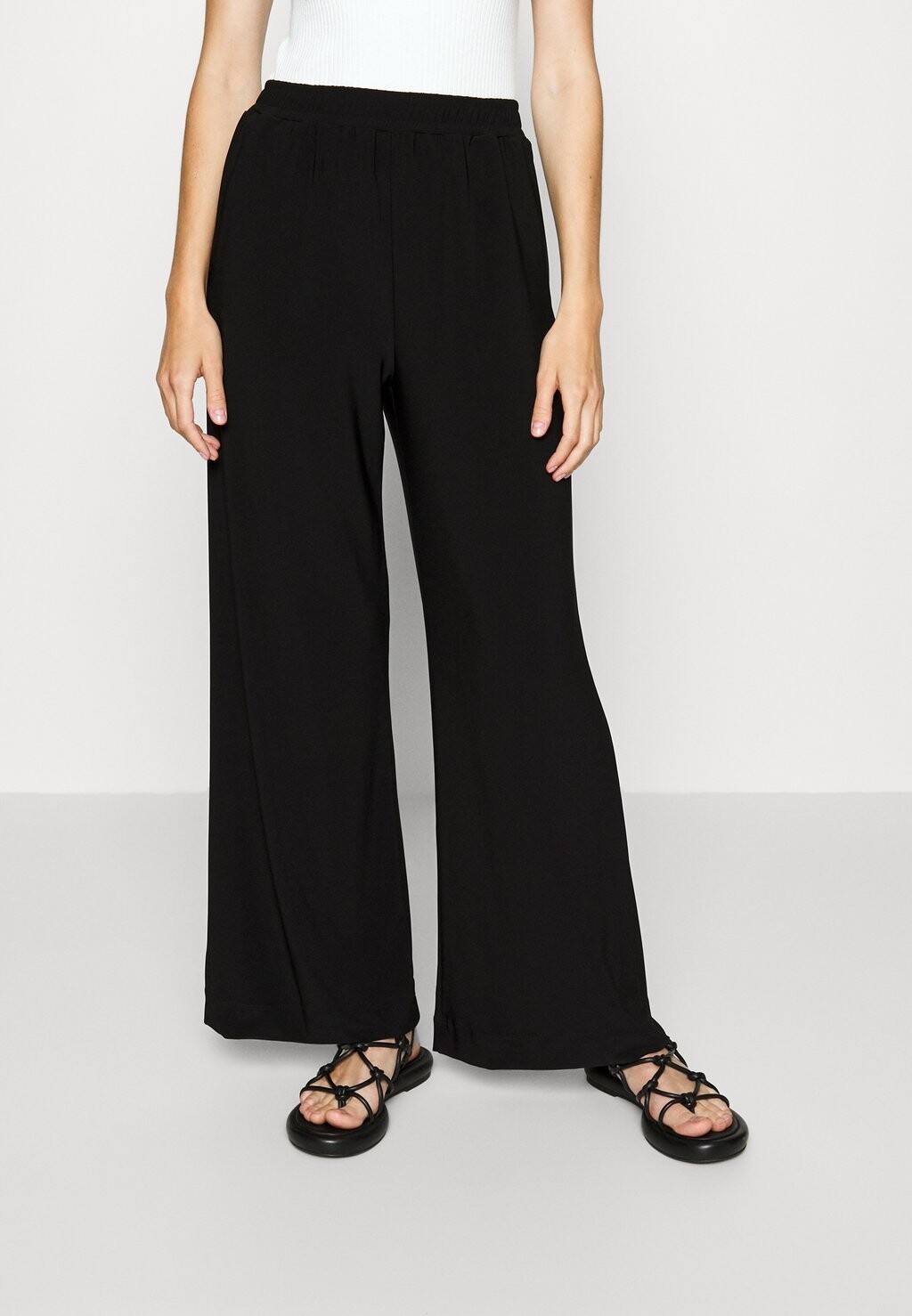 

Брюки Max Mara Leisure, черный