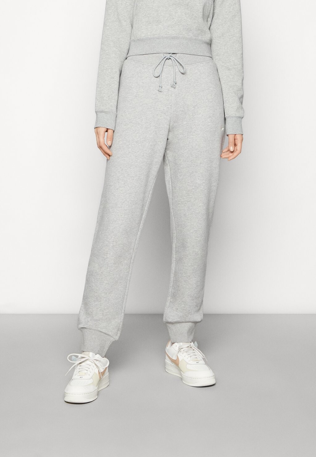 

Спортивные брюки Nike, Серый