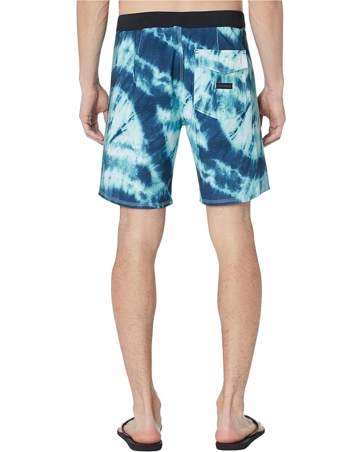 

Шорты для плавания Quiksilver Highlite Arch 19" Boardshorts, цвет Insigna Blue