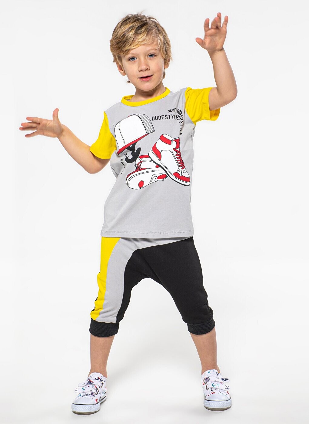 

Кроссовки Капри Комплект LupiaKids