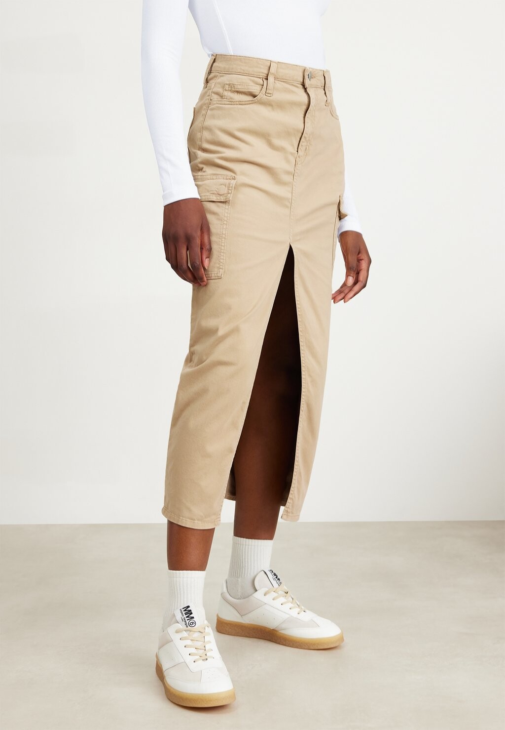 

Юбка Calvin Klein Jeans ЮБКА FRONT SPLIT MAXI, цвет travertine