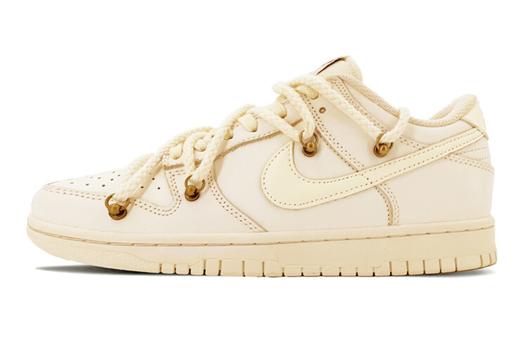 

Женские кроссовки для скейтбординга Nike Dunk
