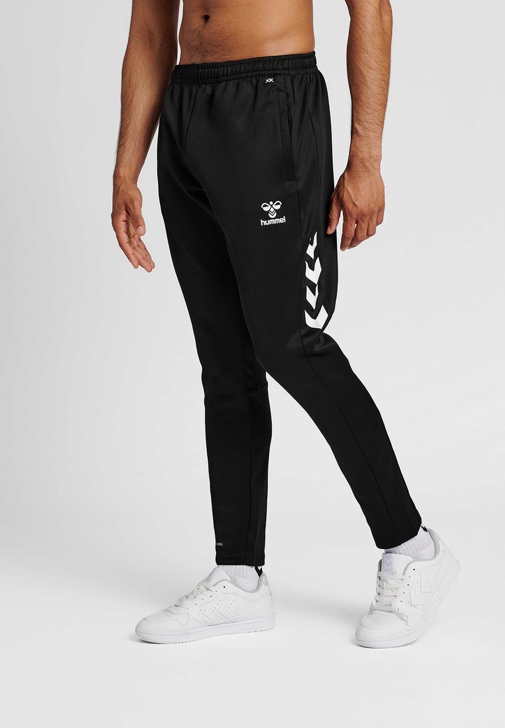

Спортивные брюки Hummel, черный
