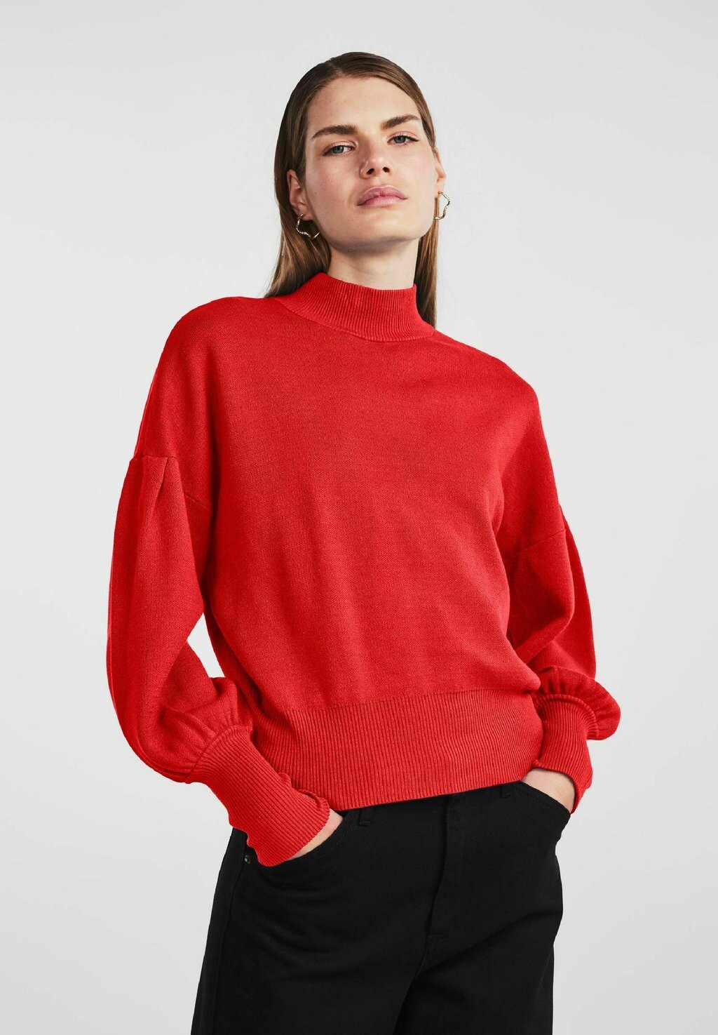

Свитшот YAS FONNY, цвет fiery red