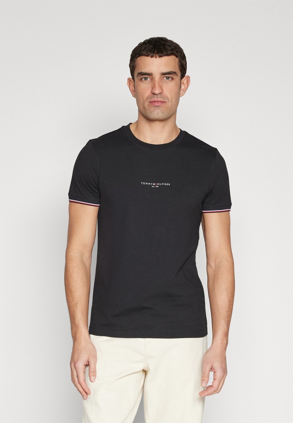 

Футболка с принтом Tipped Logo Tommy Hilfiger, черный