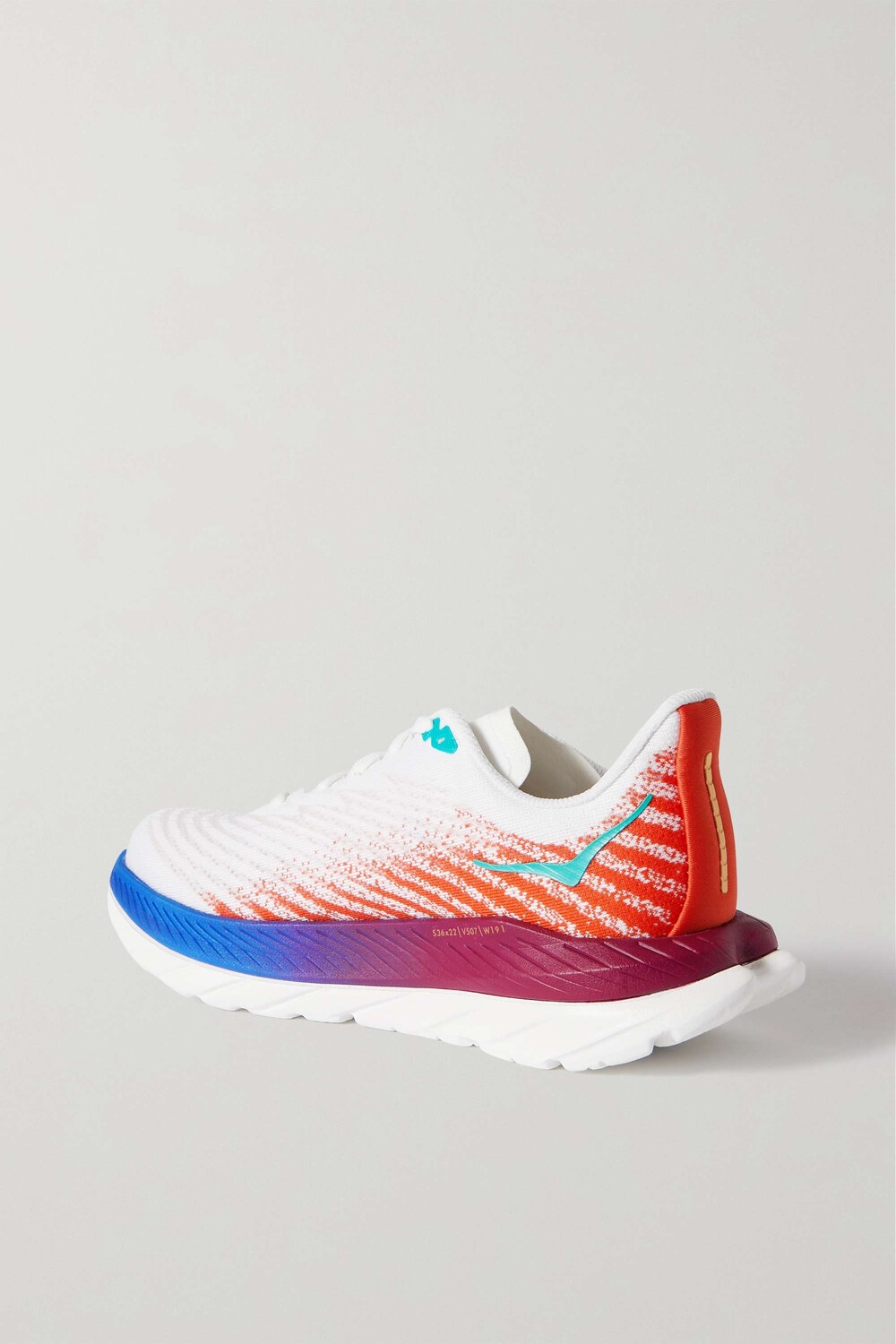 

HOKA ONE ONE сетчатые кроссовки Mach 5 с прорезиненной отделкой, белый