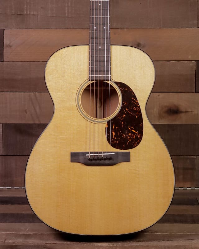 

Акустическая гитара Martin 000-18 Standard Series Acoustic