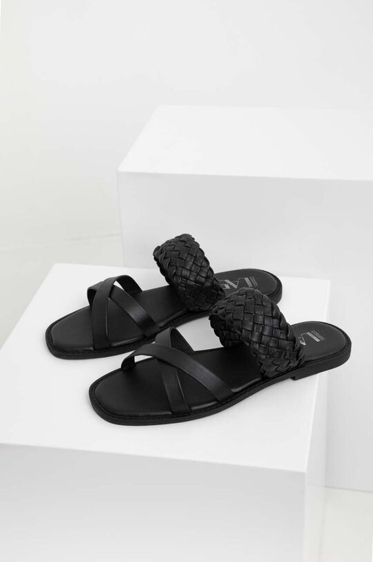 

Кожаные шлепанцы Answear Lab, черный
