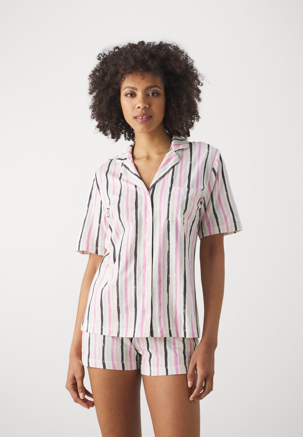 

Пижама VD COSY WORLD SHORTY LASCANA, розовый