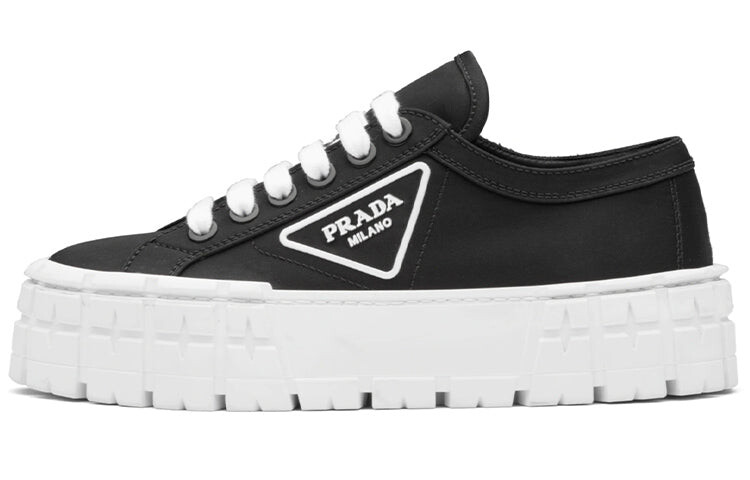 

Кроссовки женские Prada, чёрный