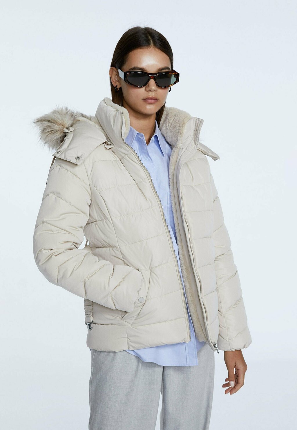 

Куртка зимняя Stradivarius