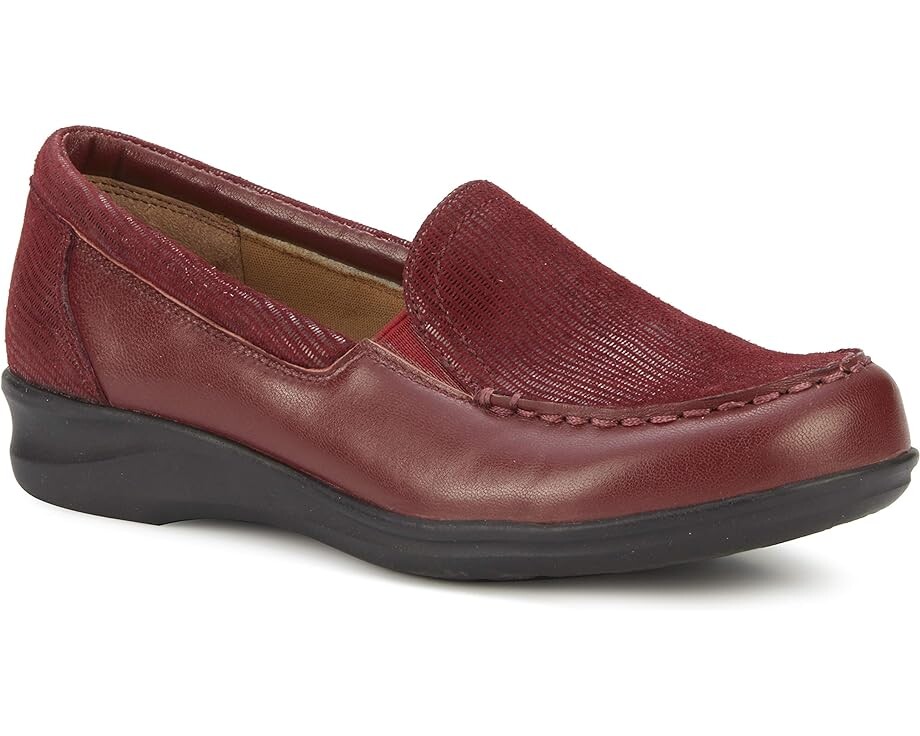 

Лоферы Walking Cradles Clayton, цвет Cranberry Nappa/Patent Lizard Print
