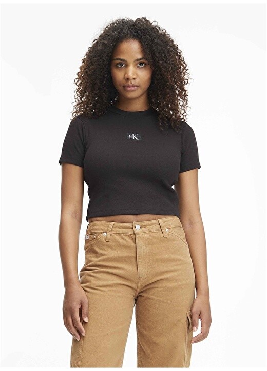 

Простая черная женская футболка с круглым вырезом Calvin Klein Jeans, Черный