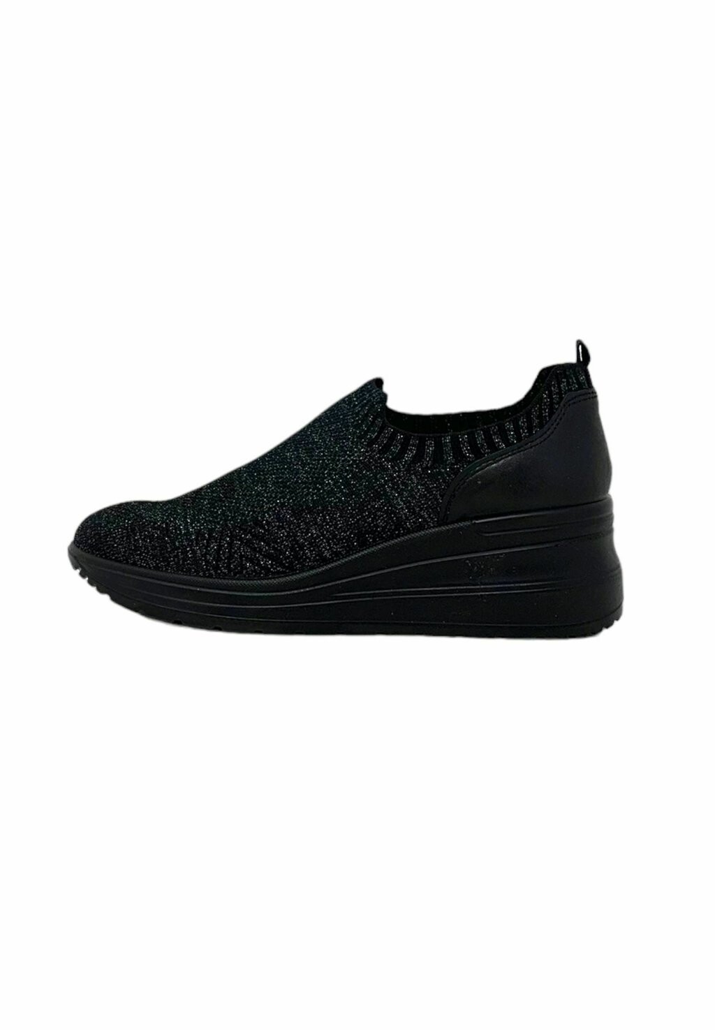 

Кроссовки Enval Soft, черный