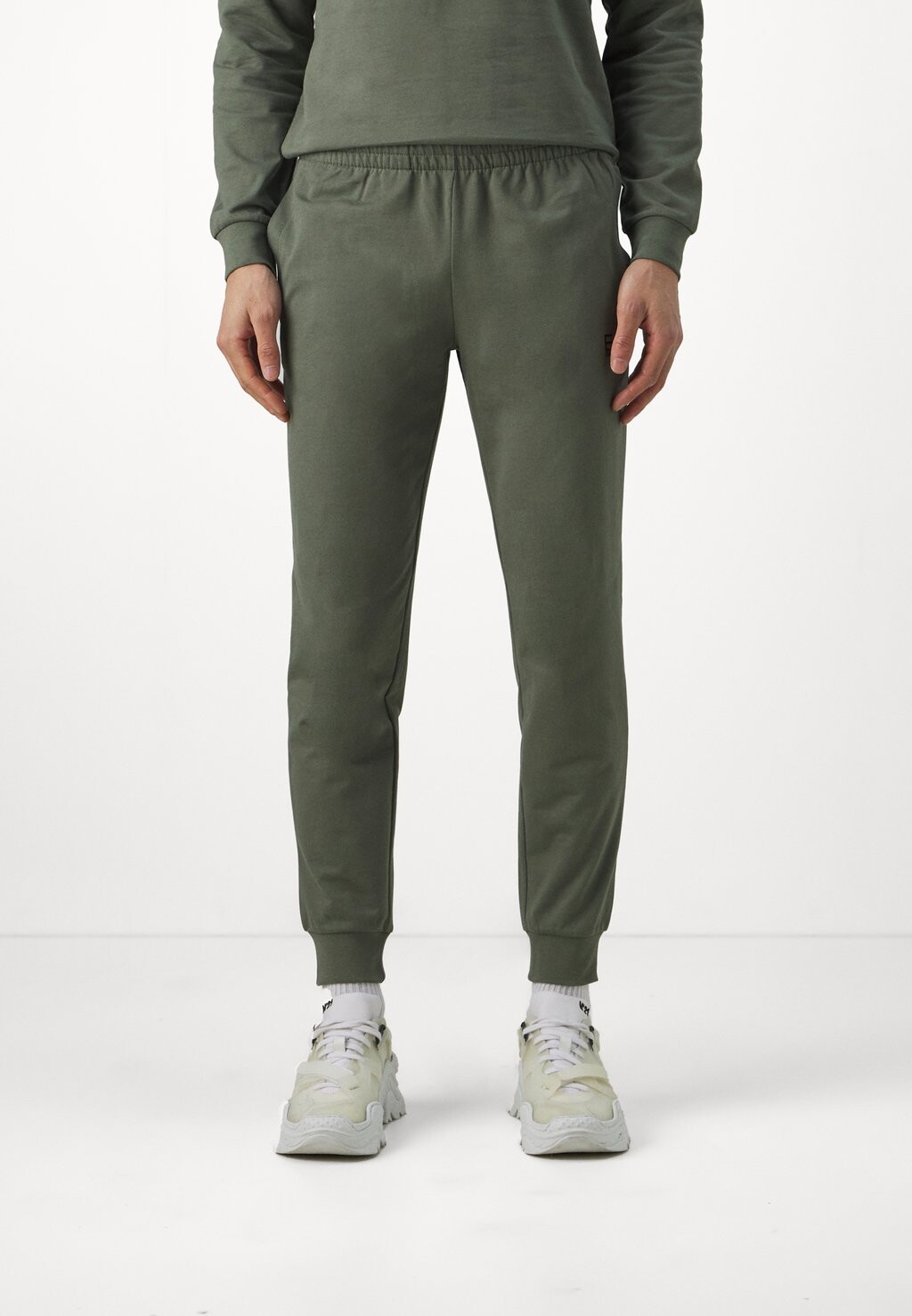 

Спортивные брюки Trouser EA7 Emporio Armani, цвет verde scuro