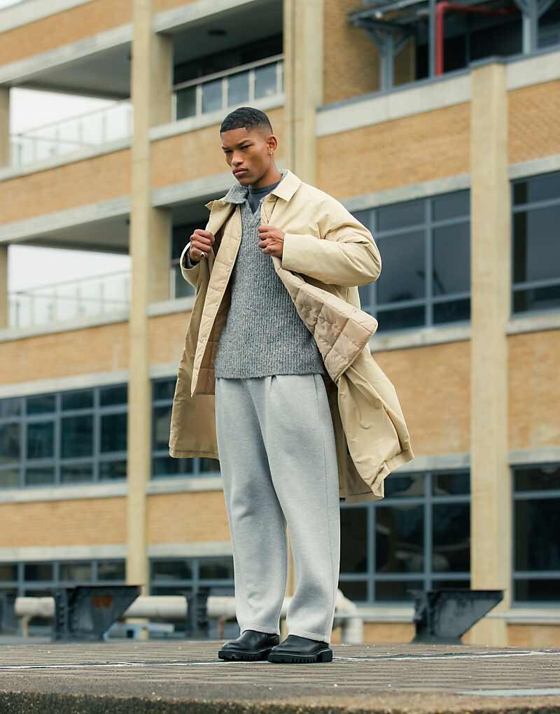 

Джоггеры Topman с эффектом неопрена светло-серого цвета, прямого кроя и плиссированной передней частью