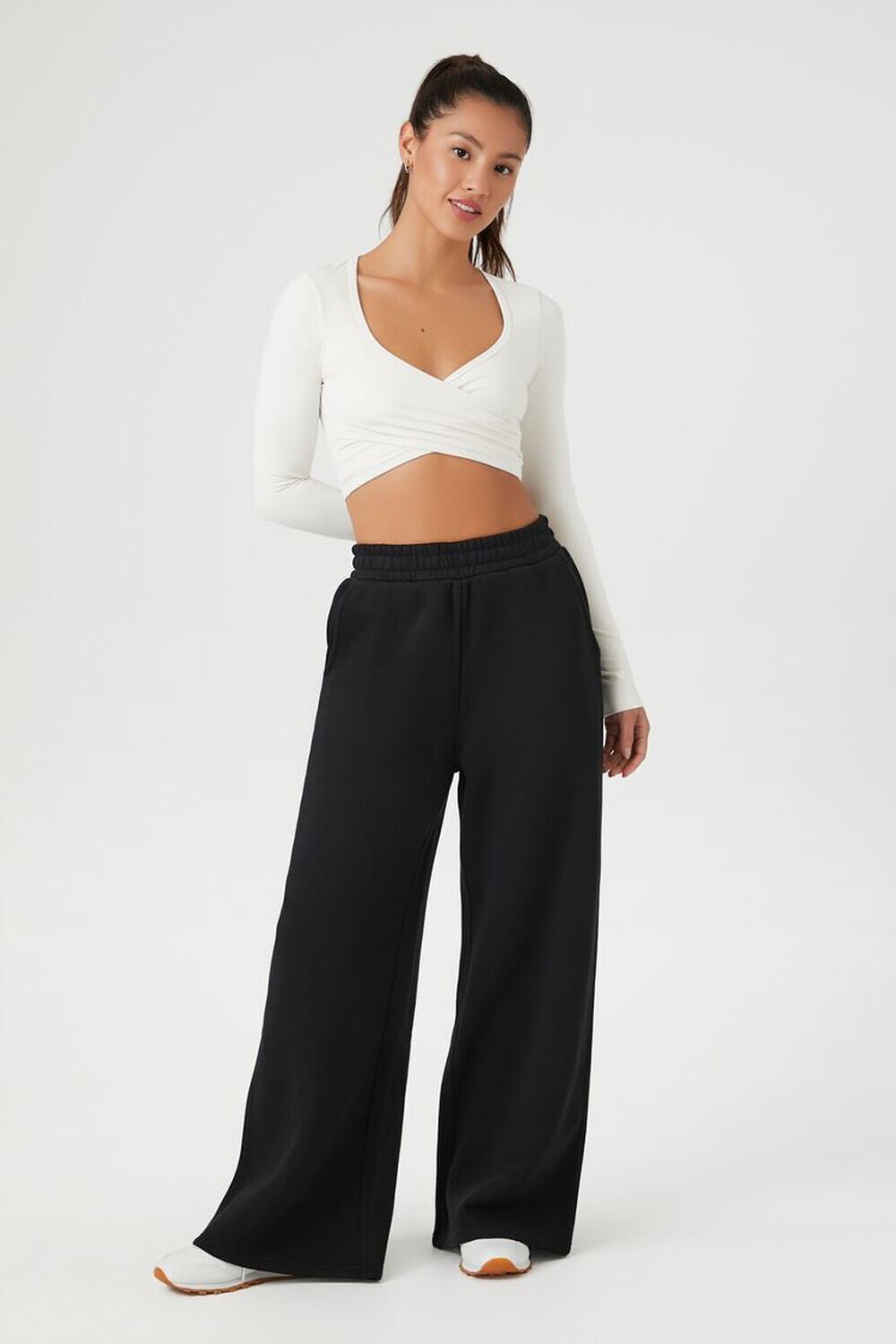 

Активные флисовые спортивные штаны Forever 21, черный