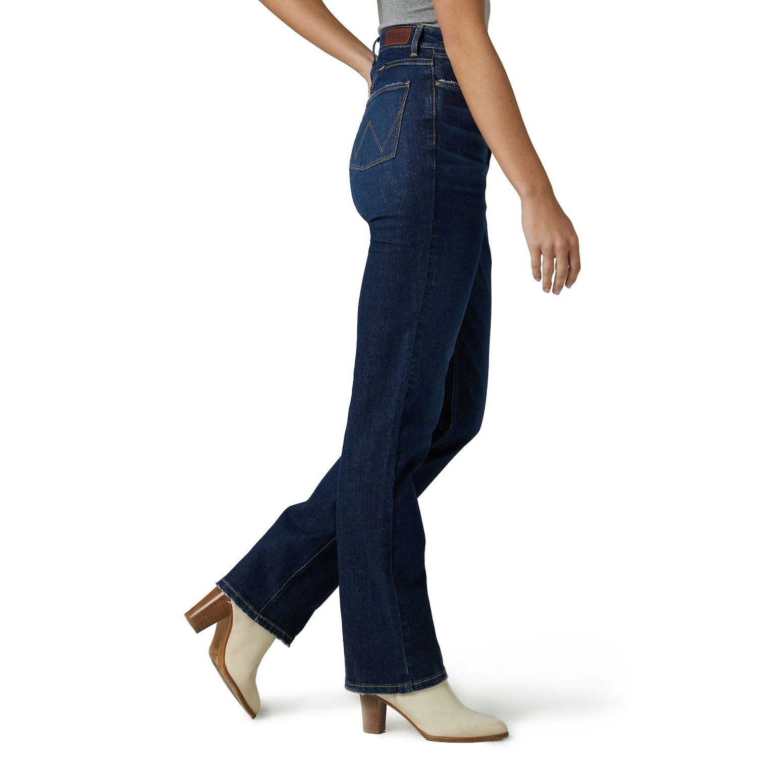 цена Женские прямые джинсы Wrangler с высокой посадкой Wrangler