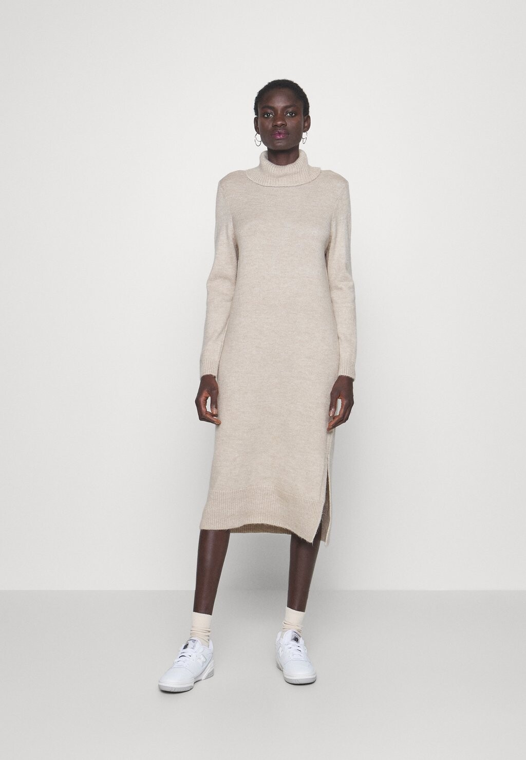 

Платье ONLY Tall ONLBRANDIE ROLL DRESS, цвет pumice stone