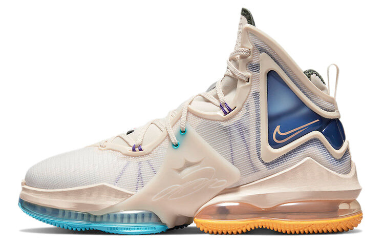 

Кроссовки унисекс Nike Lebron 19 баскетбольные, белый / бежевый / голубой