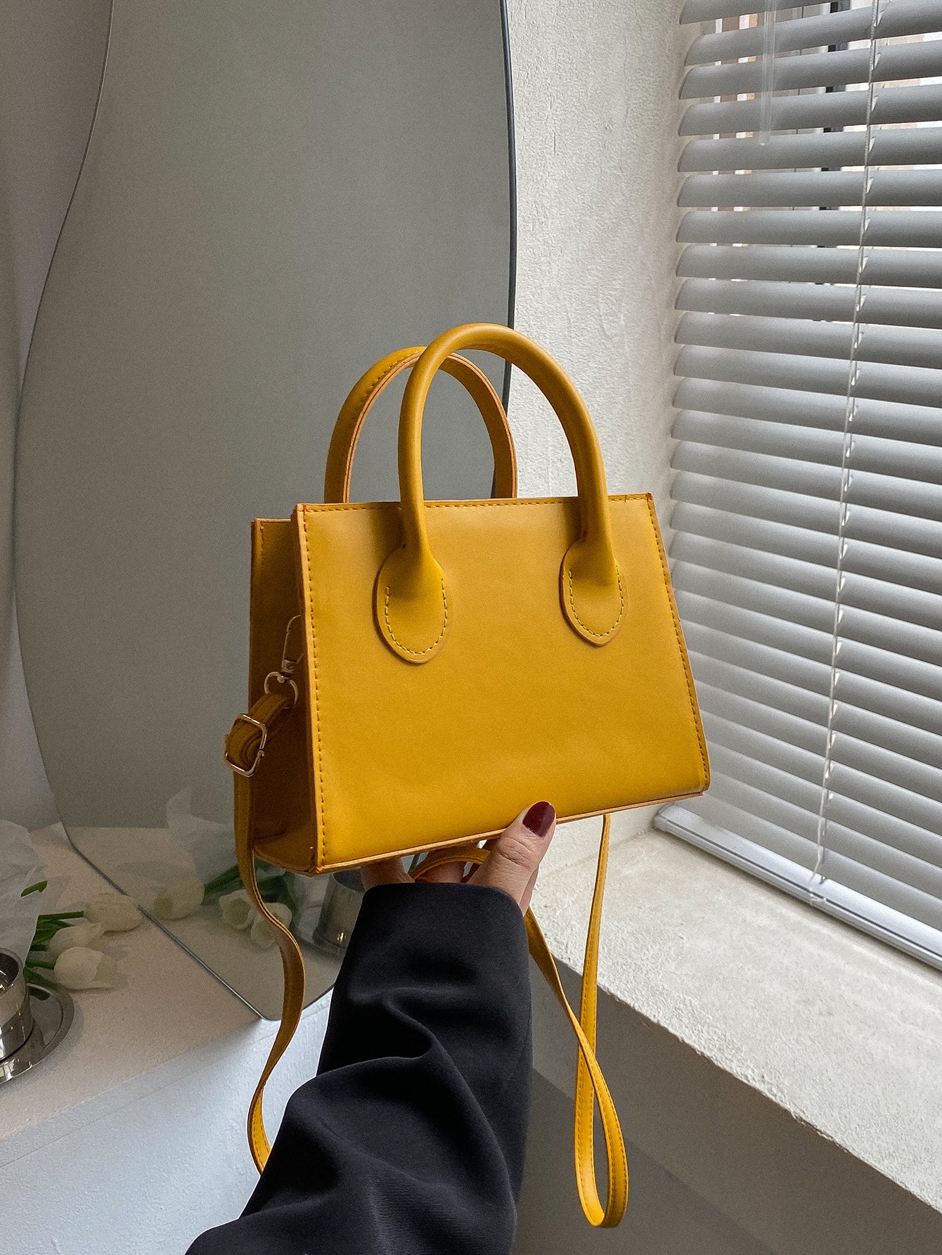 Легкая деловая повседневная минималистичная квадратная сумка с двойной ручкой для девочек-подростков, желтый фото