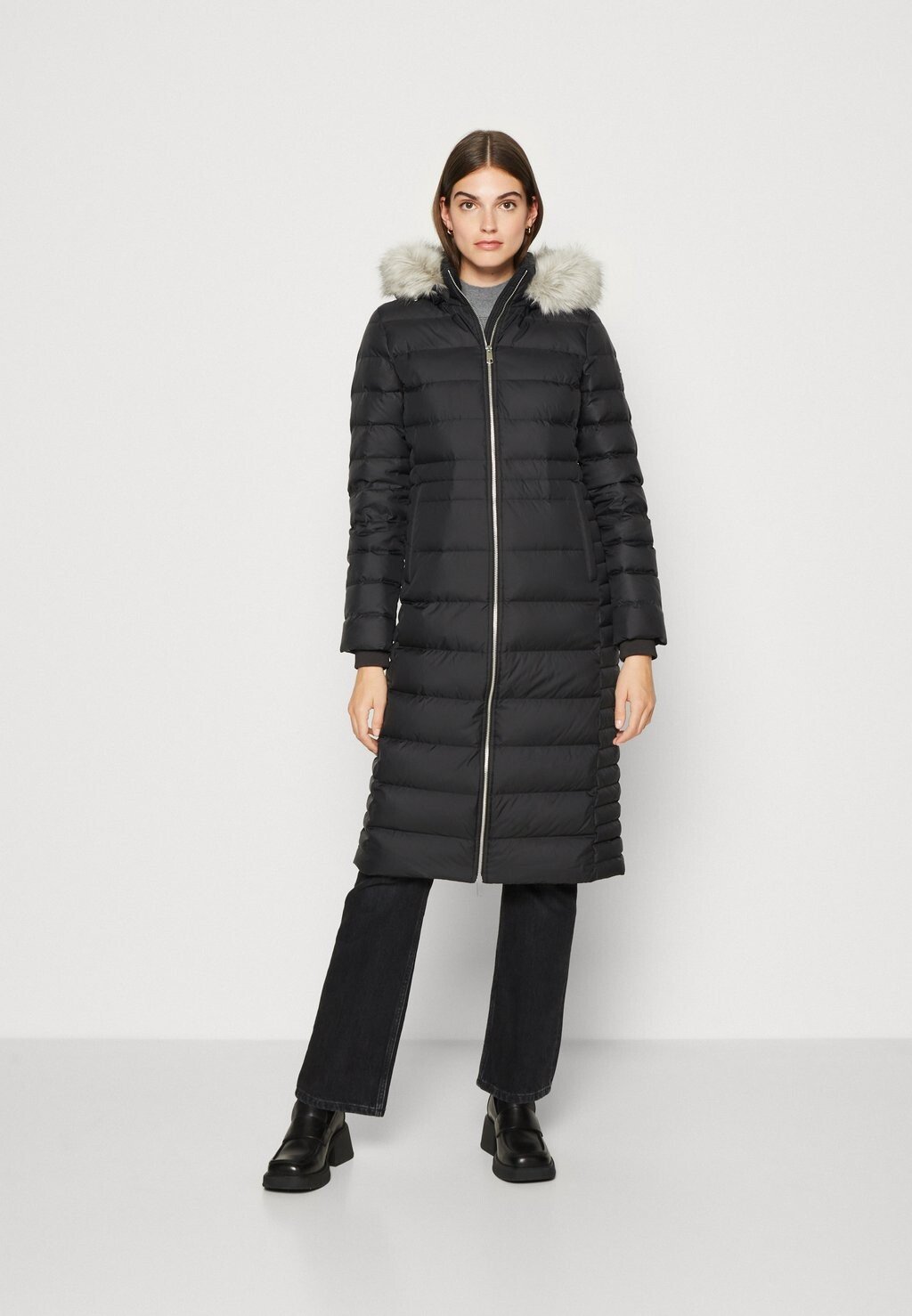 

Пальто Tommy Hilfiger TYRA MAXI, черный
