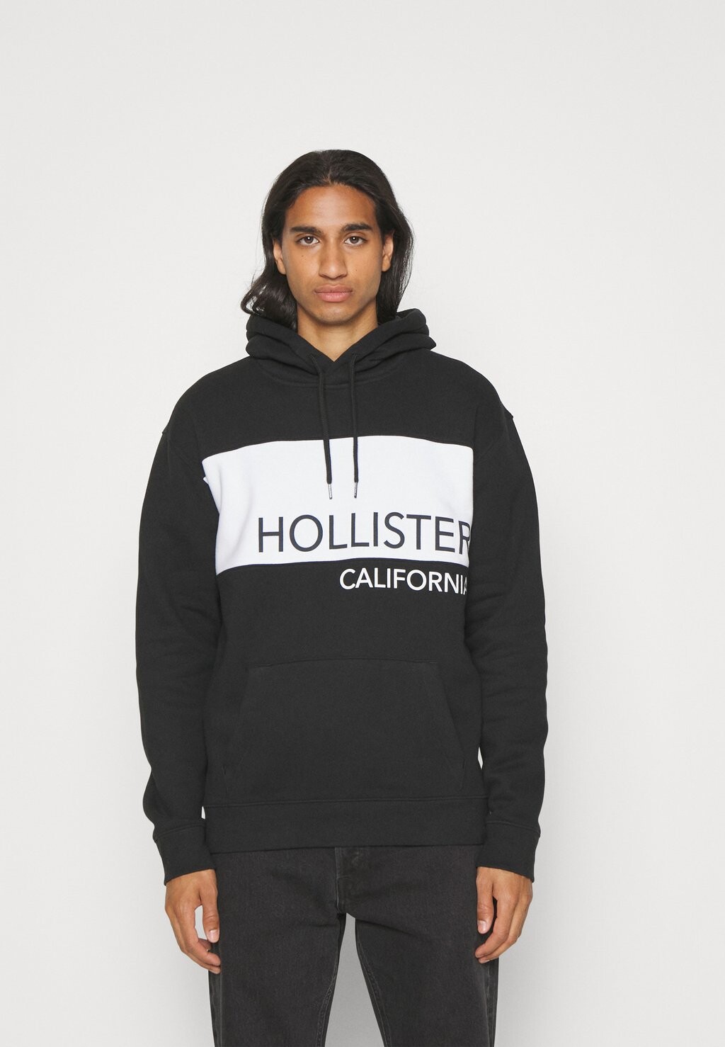 

Толстовка Hollister Co., черный