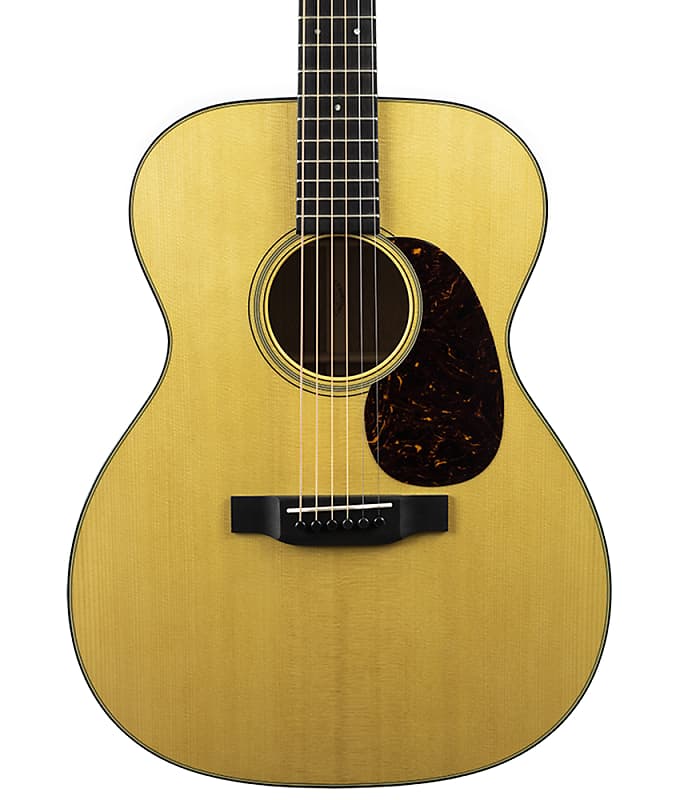 Акустическая гитара Martin Standard Series 000-18 Acoustic Guitar - Sitka/Mahogany акустическая гитара martin 000 18 standard series acoustic guitar natural w hard case