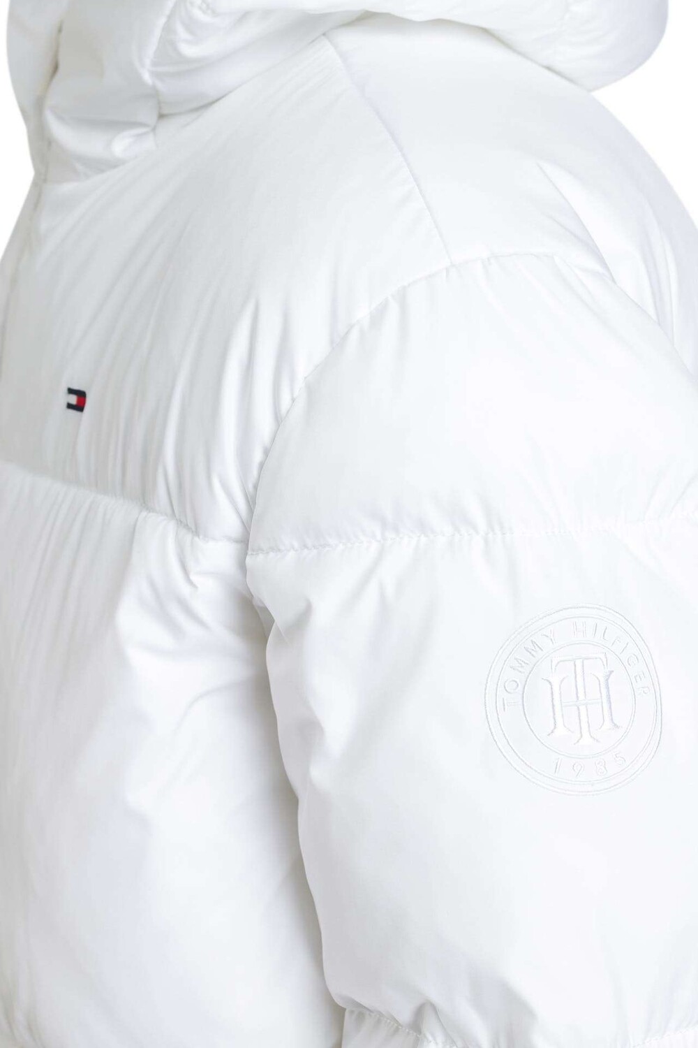 

Белая стеганая куртка Tommy Hilfiger
