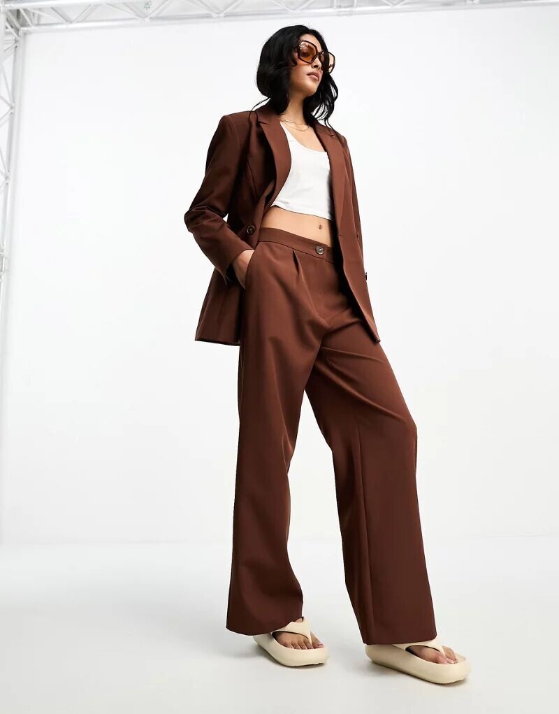 

Коричневые повседневные брюки для папы Miss Selfridge