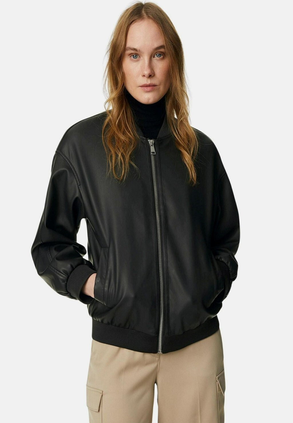 

Куртка из искусственной кожи RELAXED Marks & Spencer, цвет black